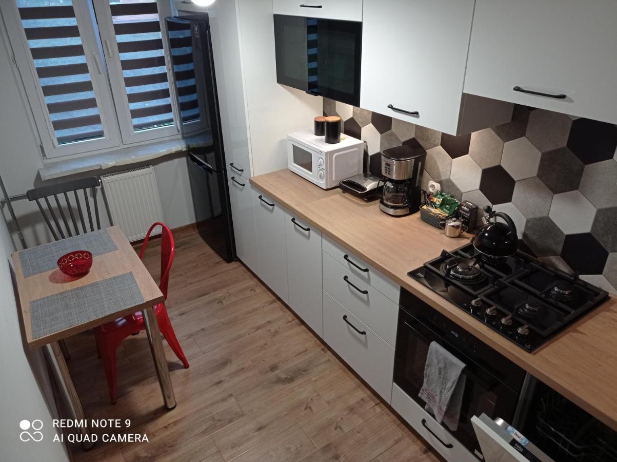 Apartament Na Parterze Stalowa Wola Esterno foto