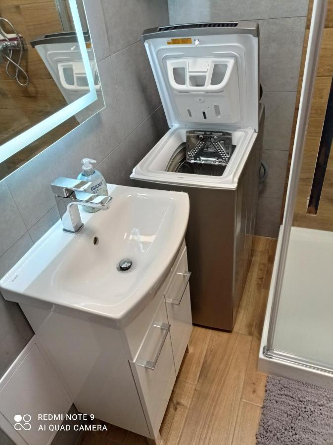 Apartament Na Parterze Stalowa Wola Esterno foto